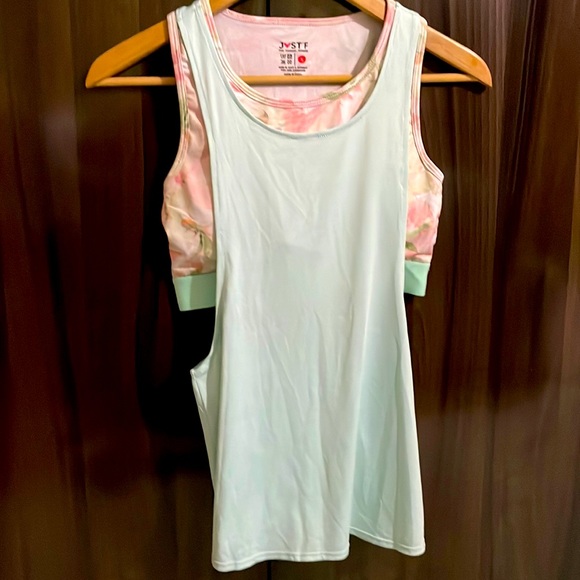 Just F Tank top with padded sports bra by Jacqueline Fernandez. - Picture 3 of 7